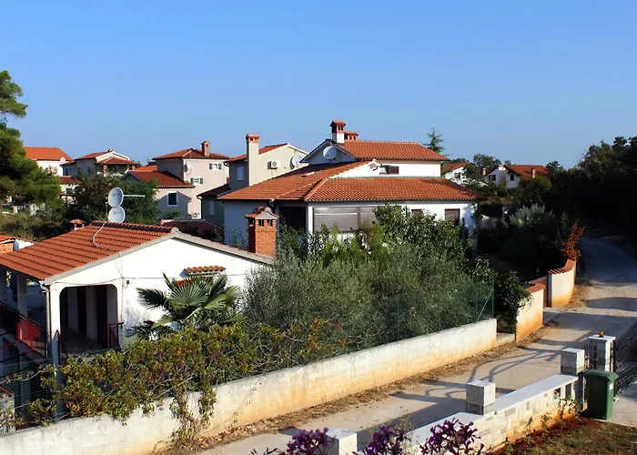 With Parking Space Buici, - 24819 Apartament *