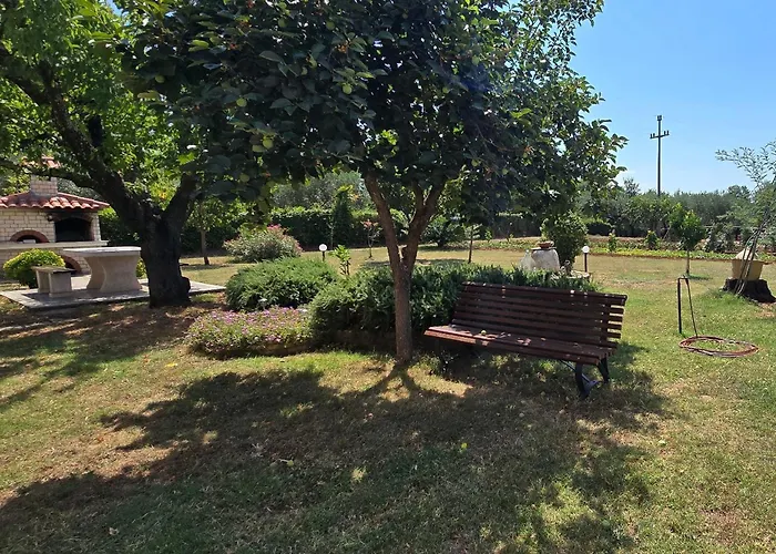 With Parking Space Buici, - 24819 * Poreč