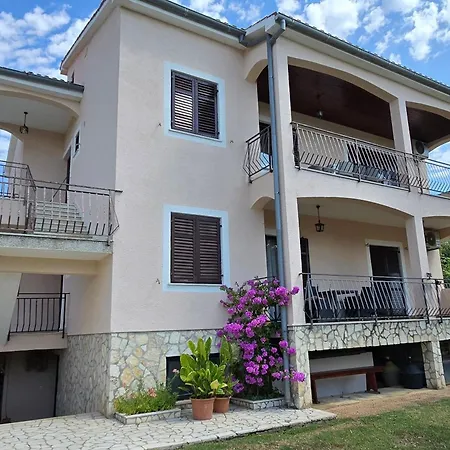Апартаменты With Parking Space Buici, - 24819 Пореч
