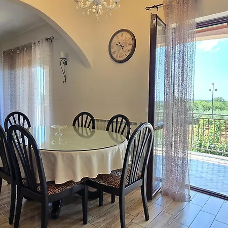 With Parking Space Buici, - 24819 Apartment Porec