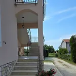 With Parking Space Buici, - 24819 Пореч